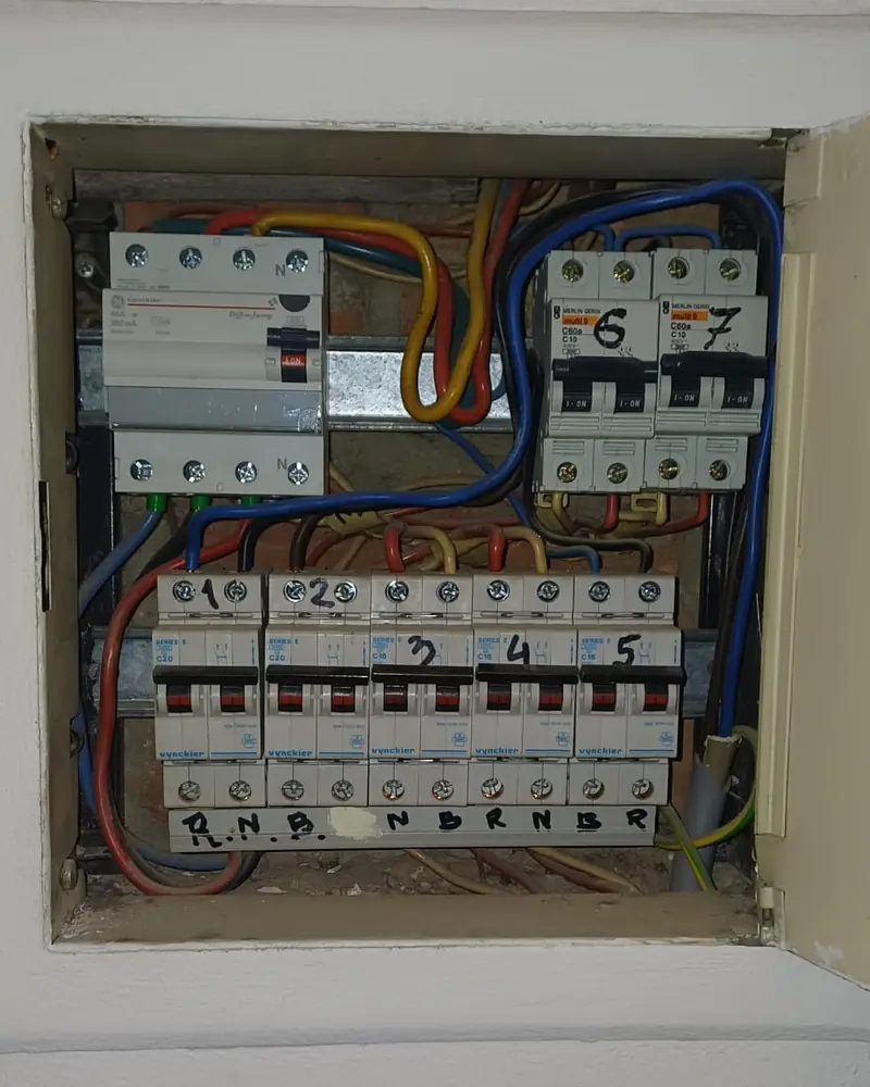 Rénovation · ancien tableau