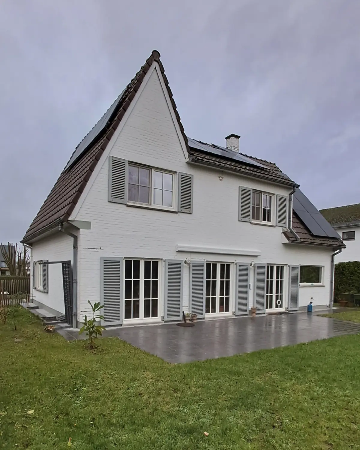 Panneaux solaires · villa